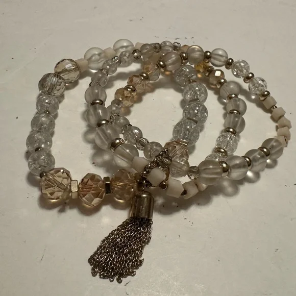 3 bracelets connected‎ together - Picture 2 of 3